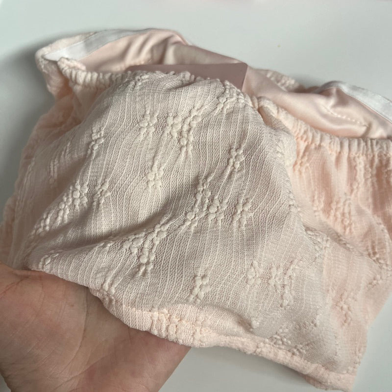 【T365】甜辣风 NARADA 蕾丝抹胸上衣-自带胸垫