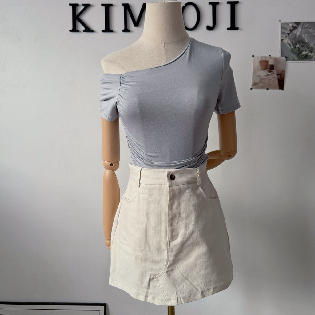 【T541】露肩短袖莫代尔上衣 PINKO